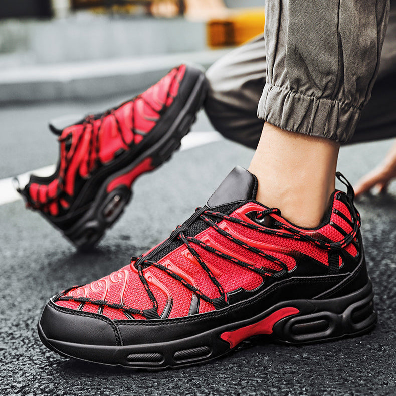 Travis Sneakers