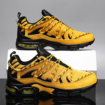 Travis Sneakers