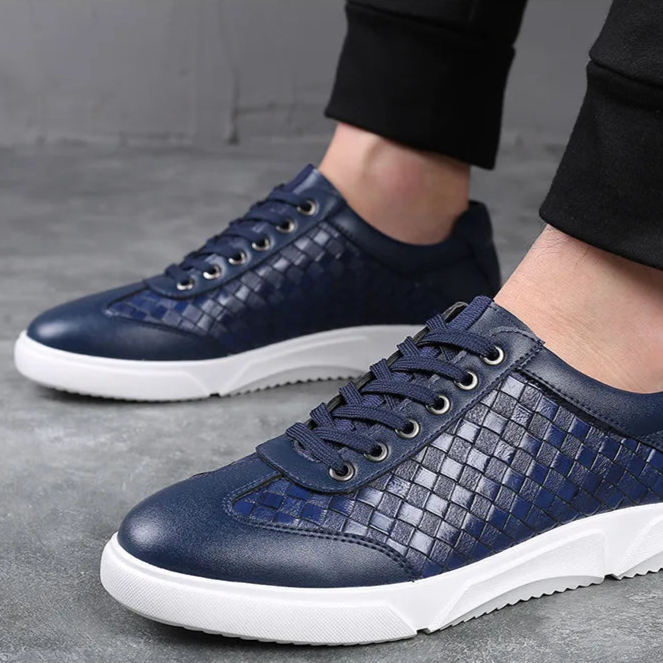 Aztan Sneakers