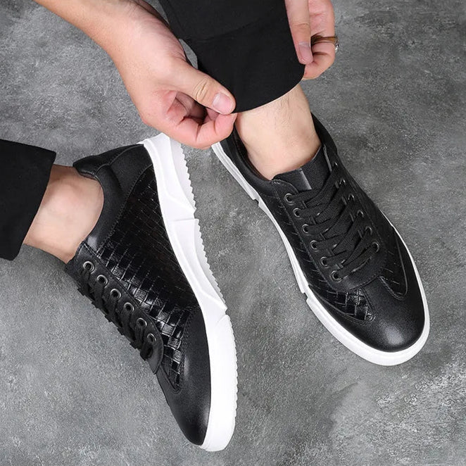 Aztan Sneakers