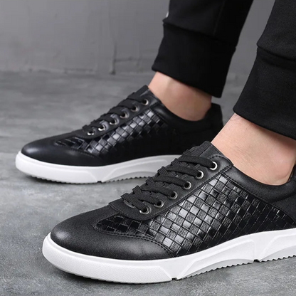 Aztan Sneakers