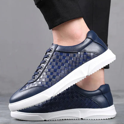 Aztan Sneakers