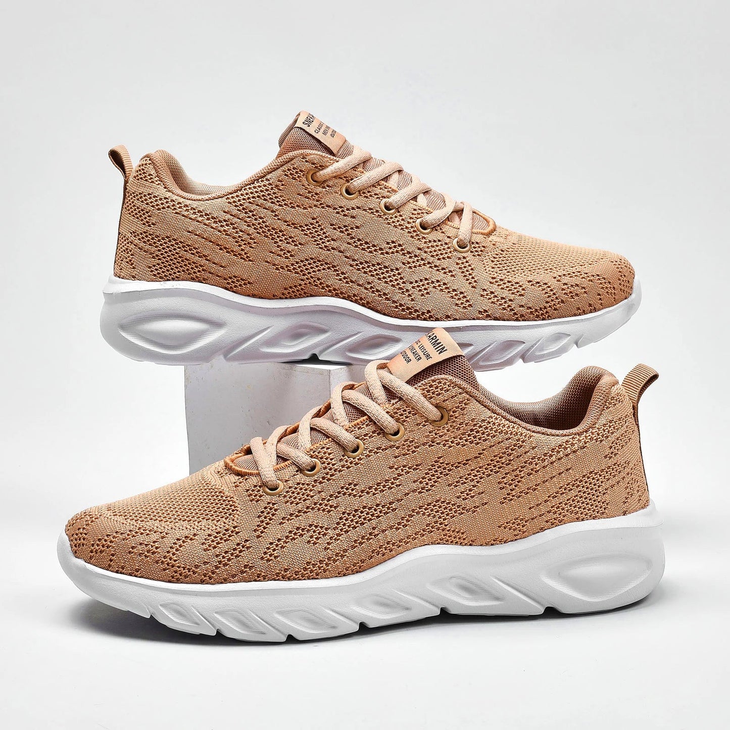 Asper Sneakers