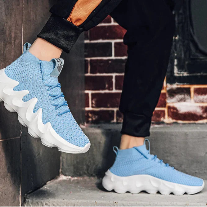 Nero Sneakers