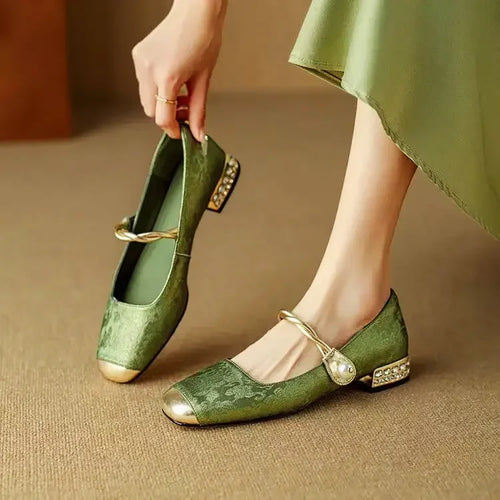 Emmie Pumps