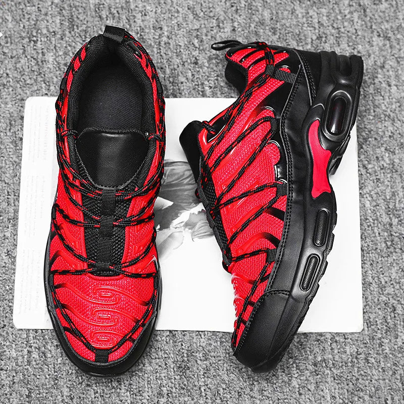 Travis Sneakers