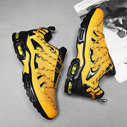 Travis Sneakers