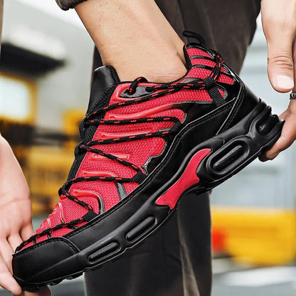 Travis Sneakers