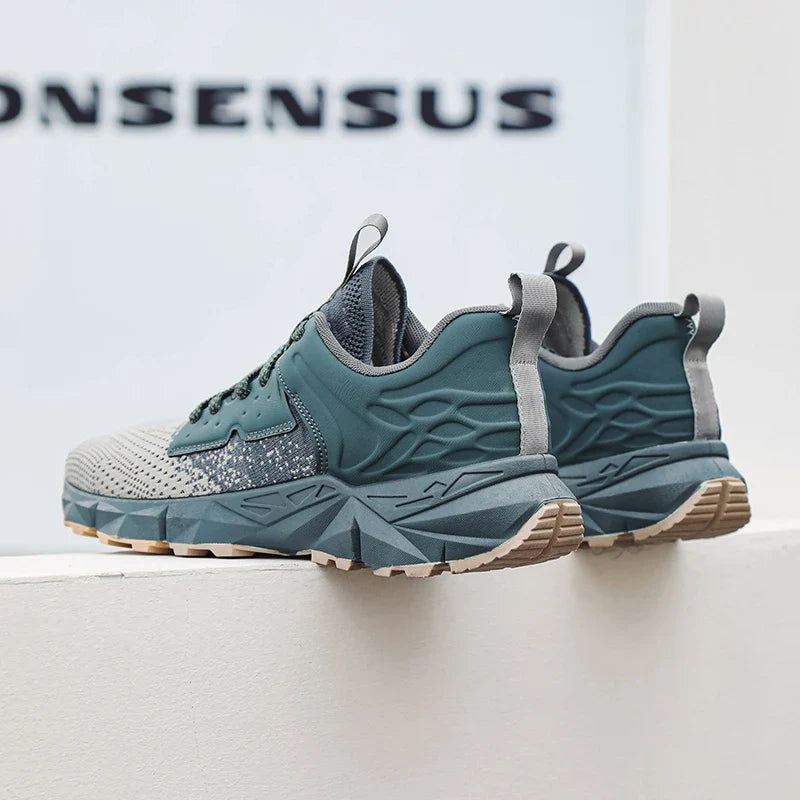Vegus Sneakers