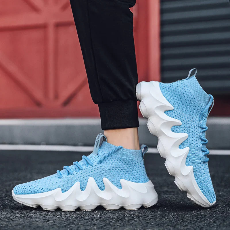 Nero Sneakers