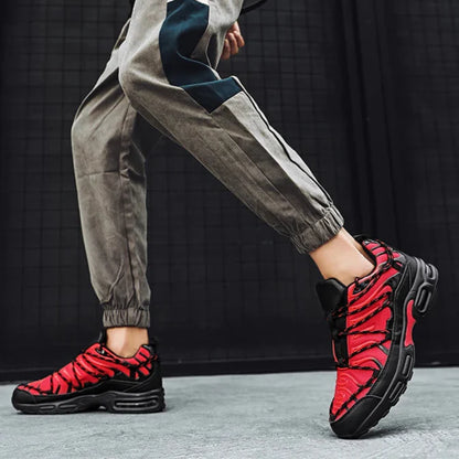 Travis Sneakers