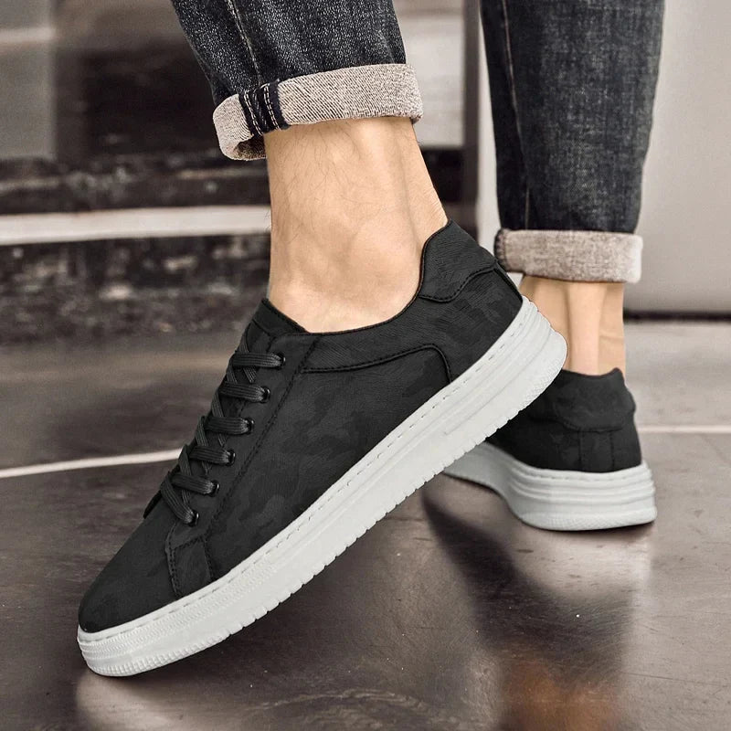Forj Sneakers